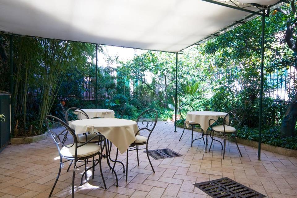 Locanda Conchiglia D'Oro Varigotti Exterior foto